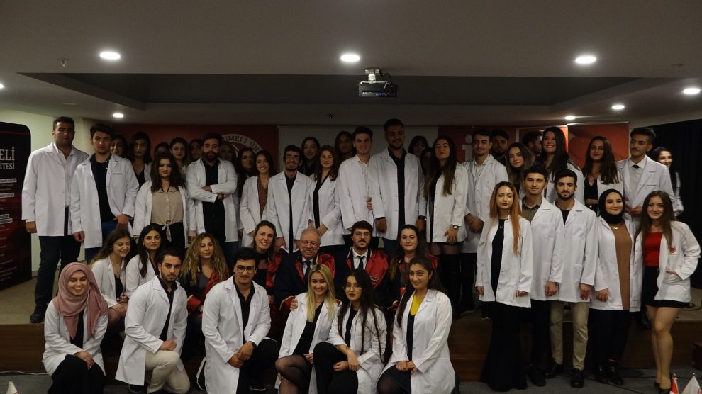Fizyoterapi ve Rehabilitasyon Bölümü Önlük Giyme Töreni